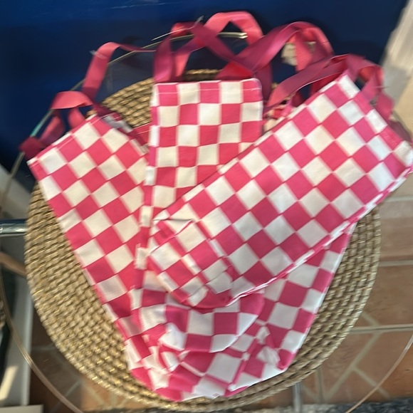 NWT Set of 10 Canvas Pink & White Checkered Party Favor Gift Bags - Wine Bags - Picture 3 of 3